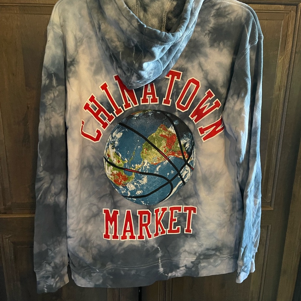 CHINATOWN MARKET hoodie NWT